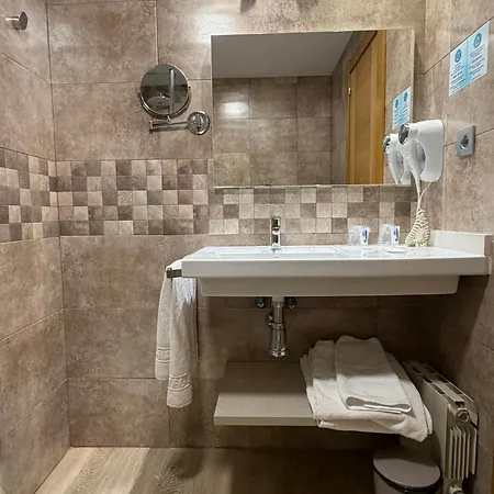 Bahia Hotel Gijón