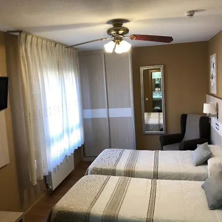 Bahia Hotel 2*